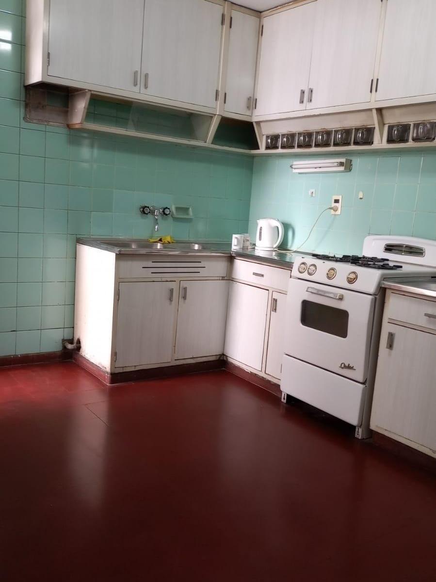 Vende - Amplio Departamento - C/san Martin - Ciudad - Mendoza 3
