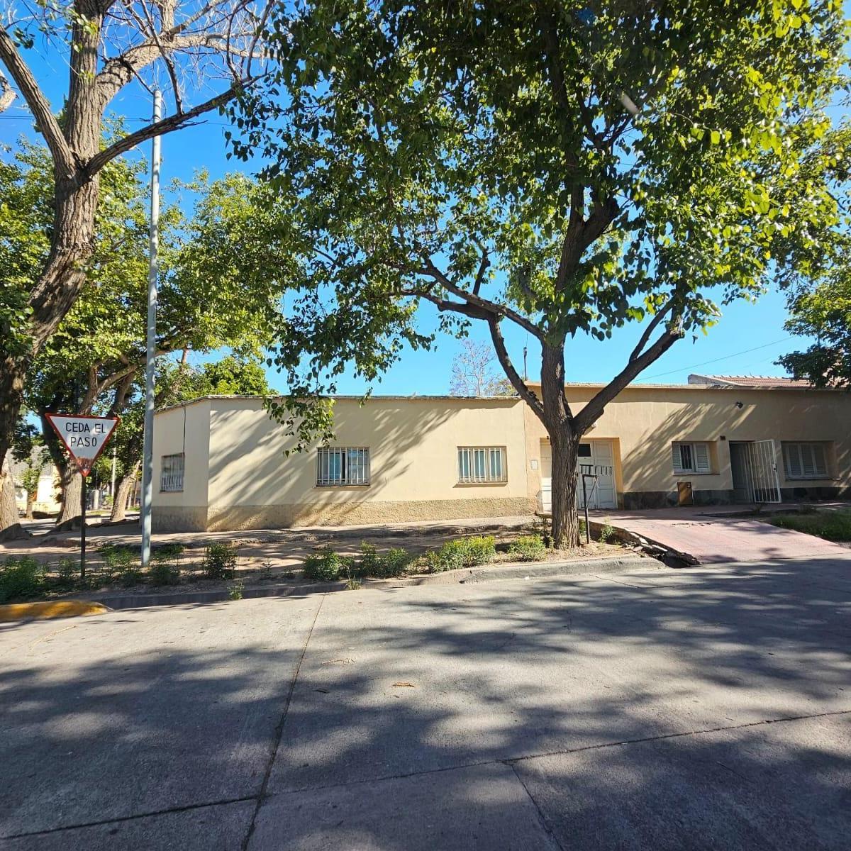 VENTA · TERRENO ESQUINA · A METROS DE LA QUINTA · G. CRUZ · 310M2 ·