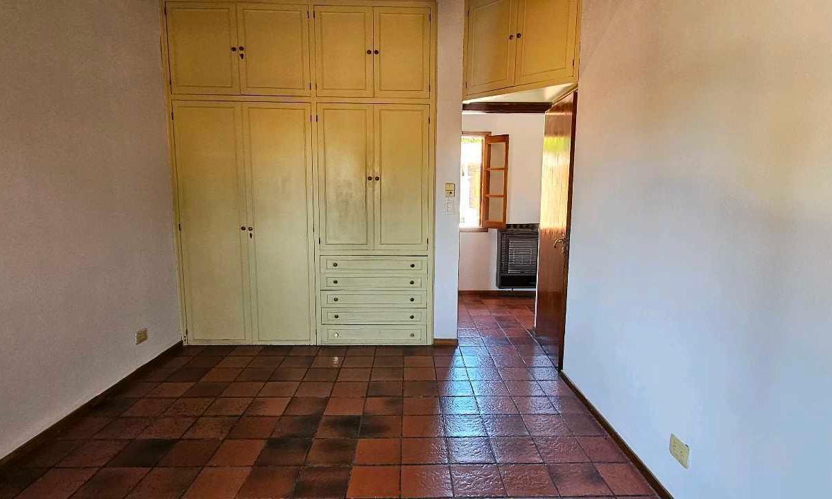 Casa · Venta · Barrio Parque · 3 Dorm. · Pileta · Godoy Cruz 5