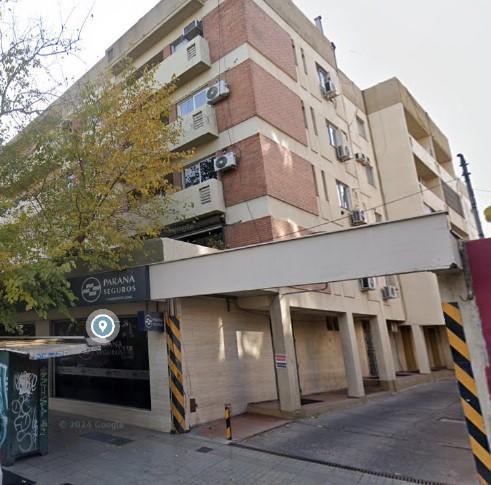 Venta · Cochera · Pedro Molina · Edificio Puy · Mendoza · Capital 3