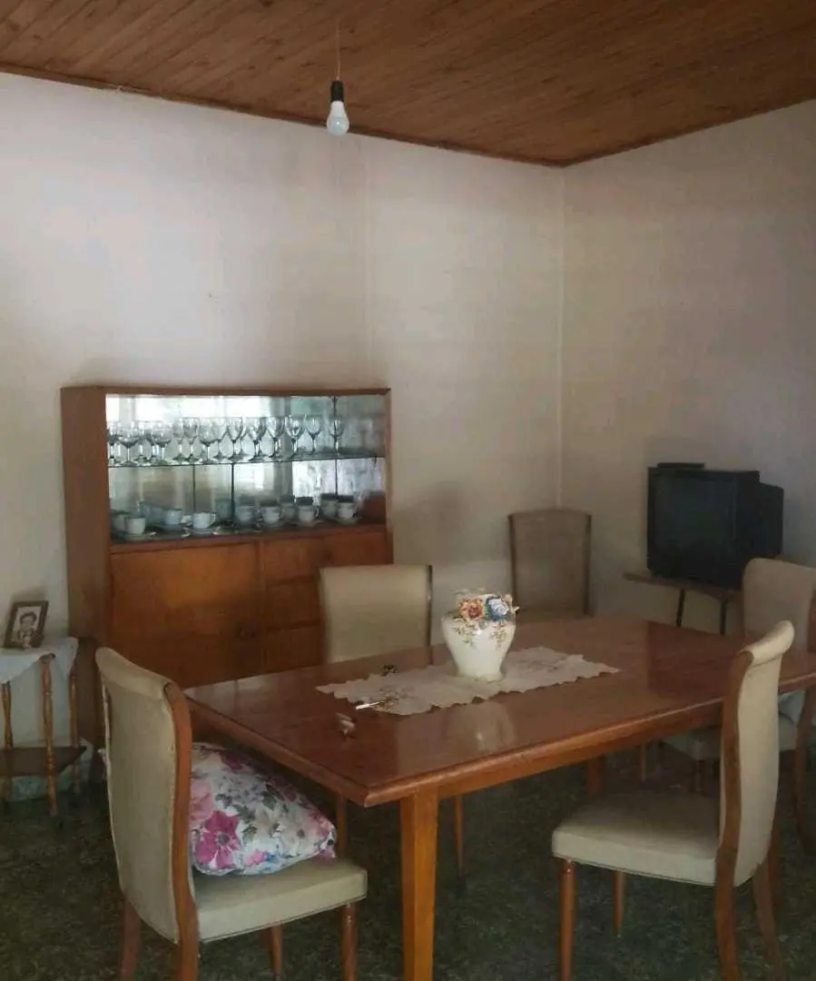 VENTA- CASA PARA REMODELAR GUAYMALLEN 5