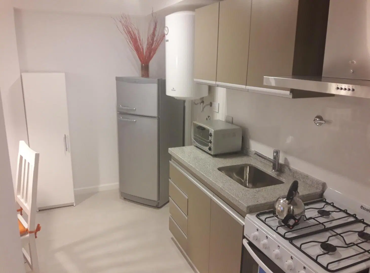 Departamento AMOBLADO con Seguridad-GODOY CRUZ 3