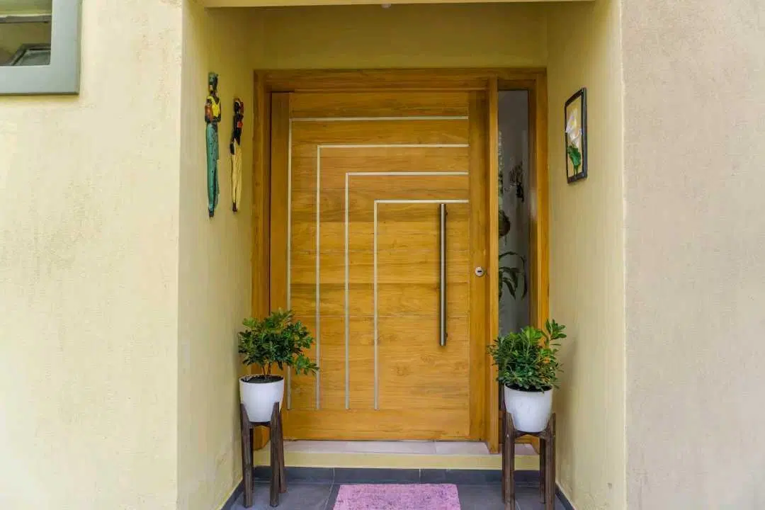 VENTA · CASA · 1.000 m2 TERRENO ·5 DORMITORIO · VISTALBA 4