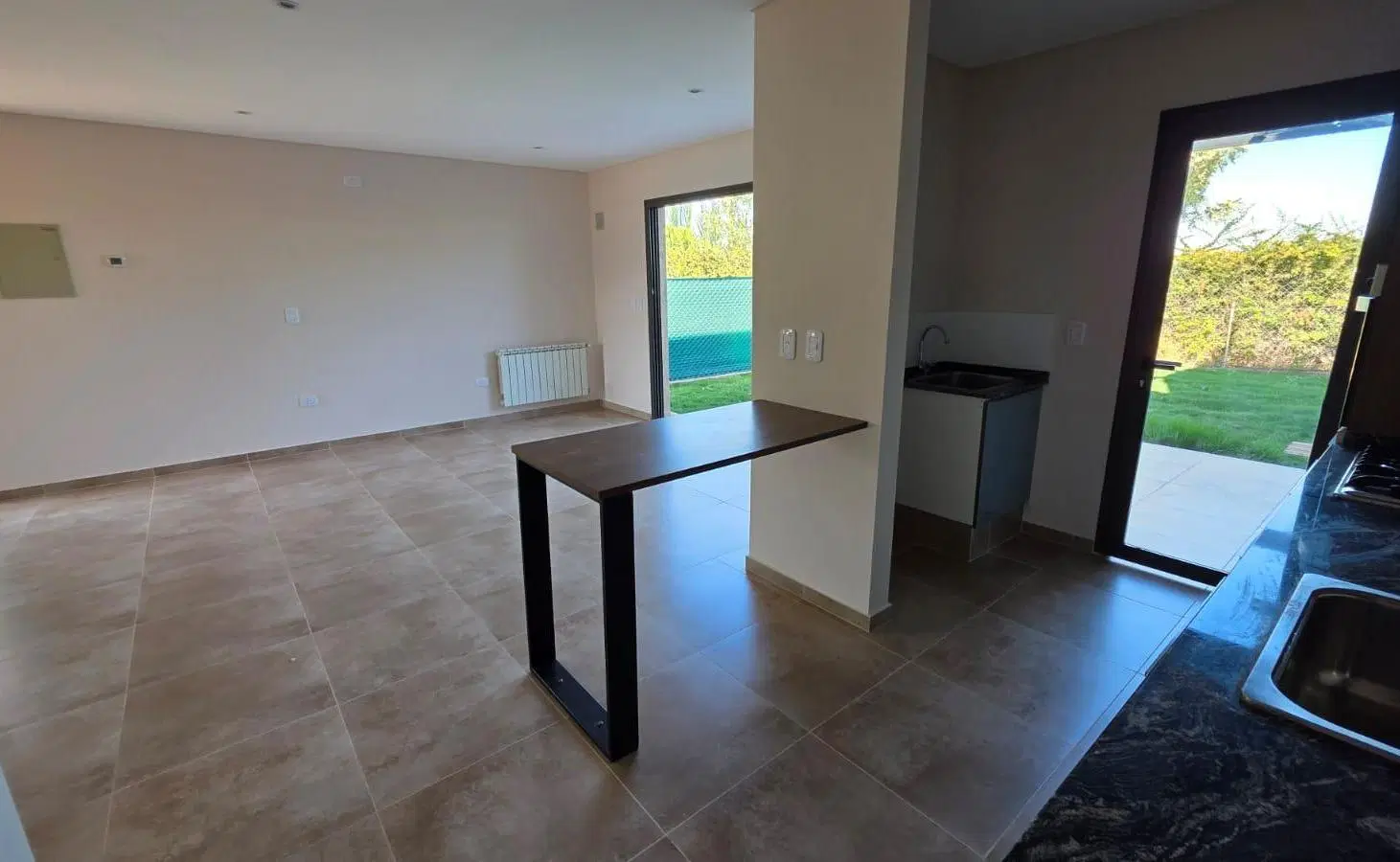 VENTA CASA - BARRIO PRIVADO · 2 dormitorios 1