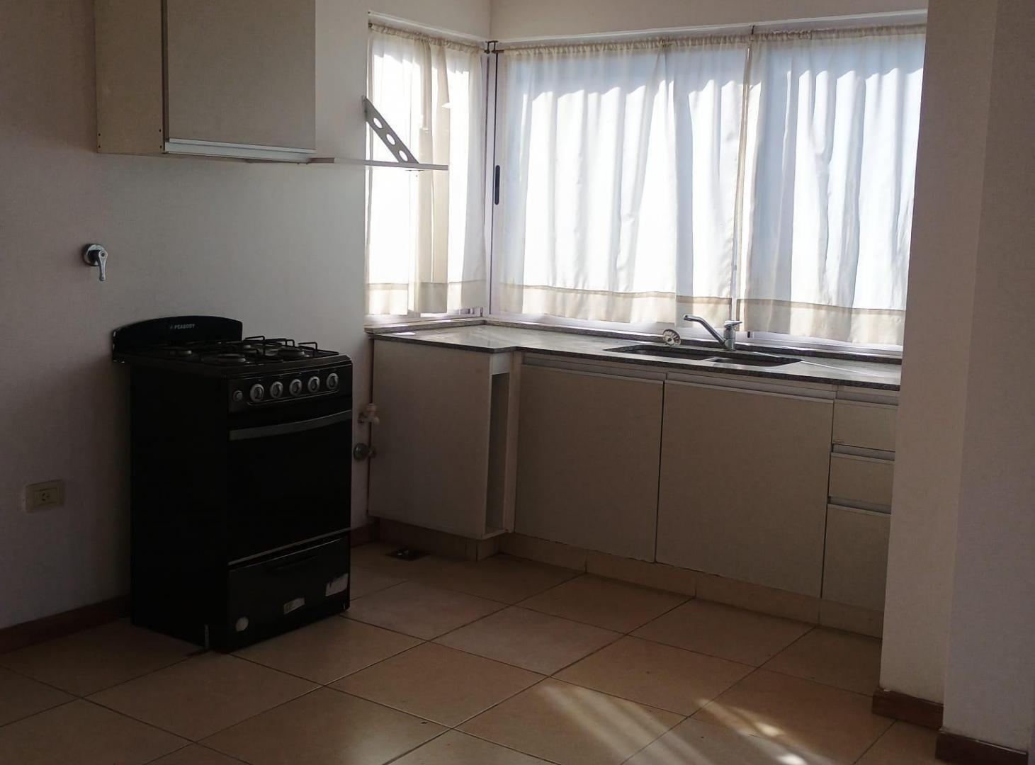 Foto de VENTA-DEPARTAMENTO 1 DORMITORIO-CAPITAL- APTO CREDITO, imagen 3
