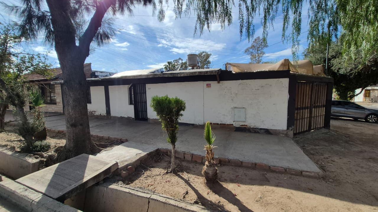Foto de VENTA - Casa esquina - VILLA HIPODROMO, imagen 1