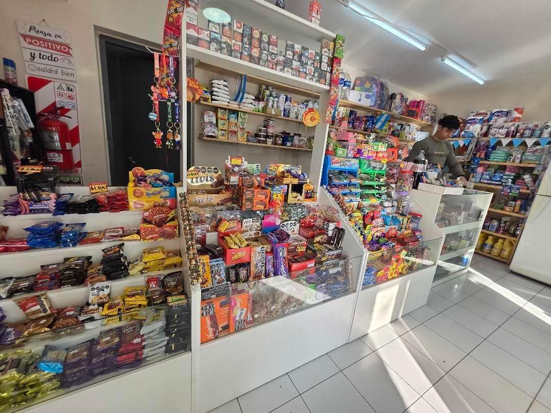 Foto de VENTA DE FONDO DE COMERCIO KIOSCO MINIMARKET MENDOZA, imagen 3