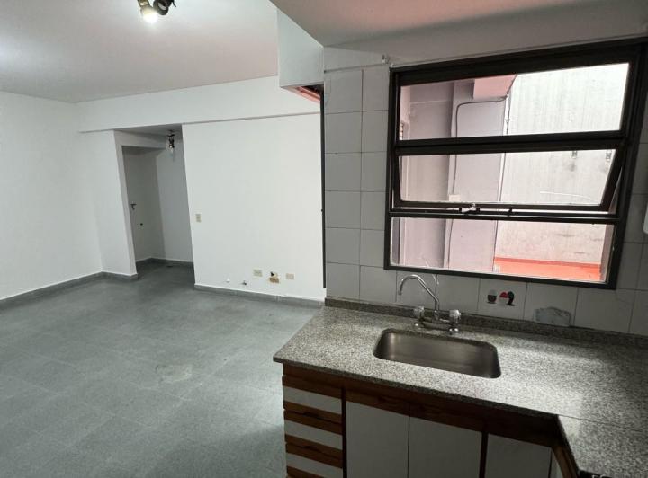 Departamento 2 ambientes en alquiler Villa del Parque 1