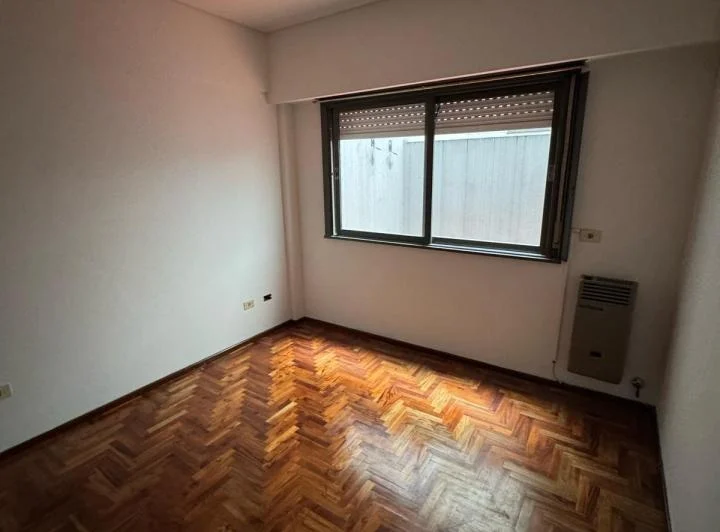 Departamento 2 ambientes en alquiler Villa del Parque 2