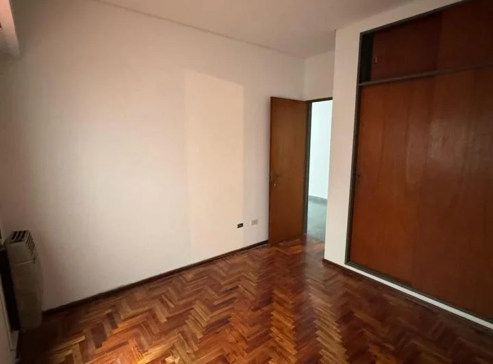 Departamento 2 ambientes en alquiler Villa del Parque 3
