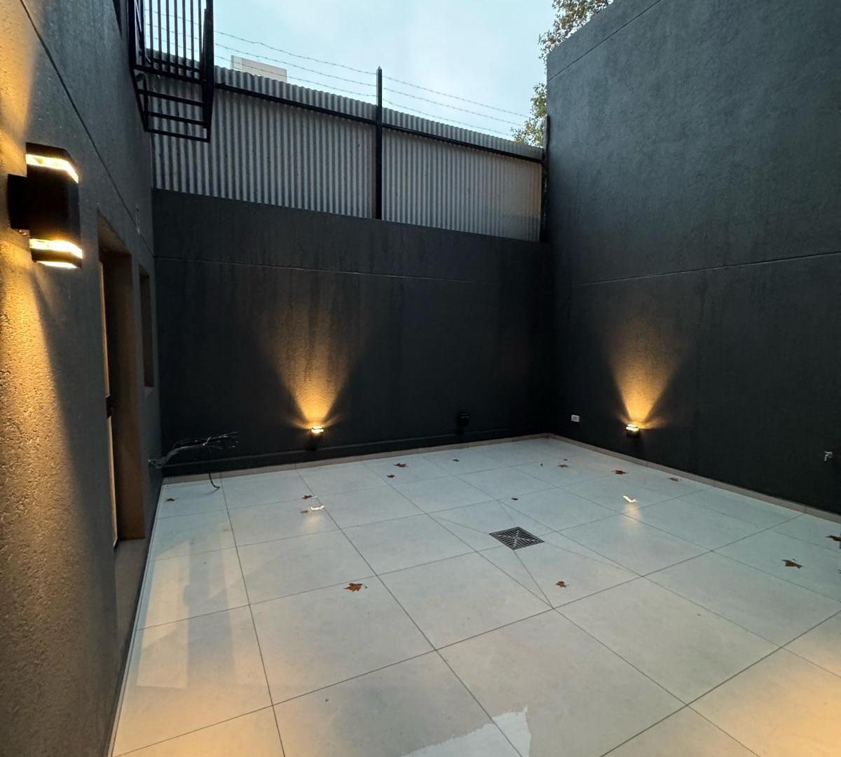 VENTA Departamento 2 Ambientes con patio en Villa Devoto a estrenar