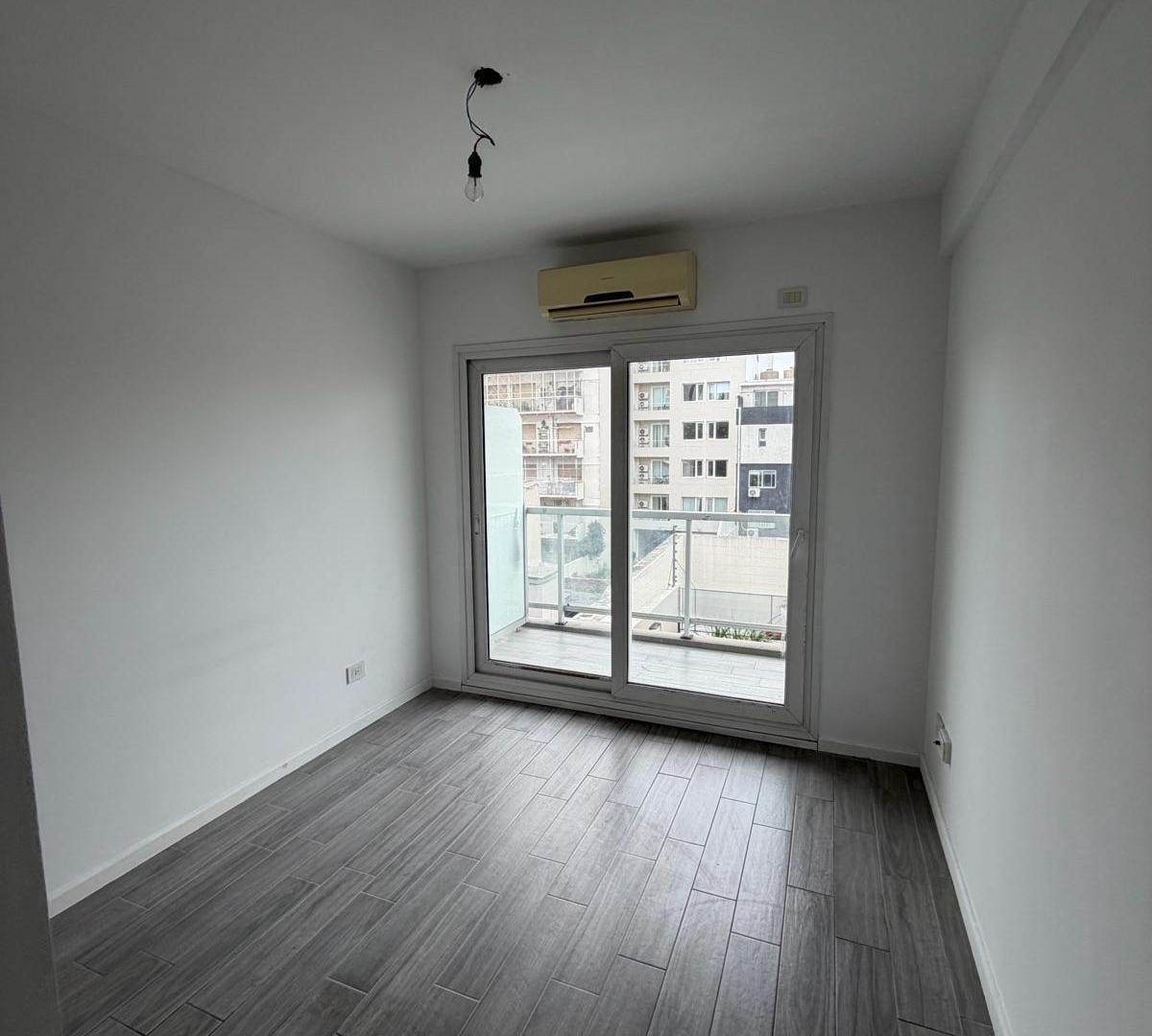 Foto de VENTA Departamento 2 Ambientes en Devoto, imagen 3