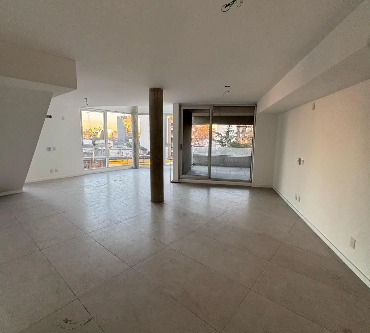 Departamento a estrenar en ALQUILER – 3 ambientes c/ dependencia en dúplex y cochera 3