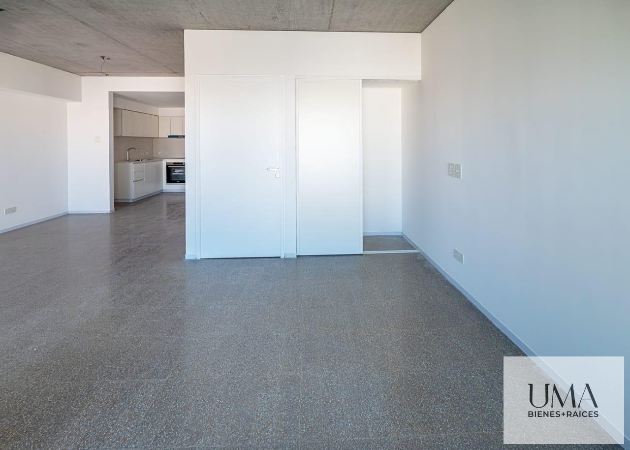 VENTA Departamento Monoambiente en L en Puerto Madero