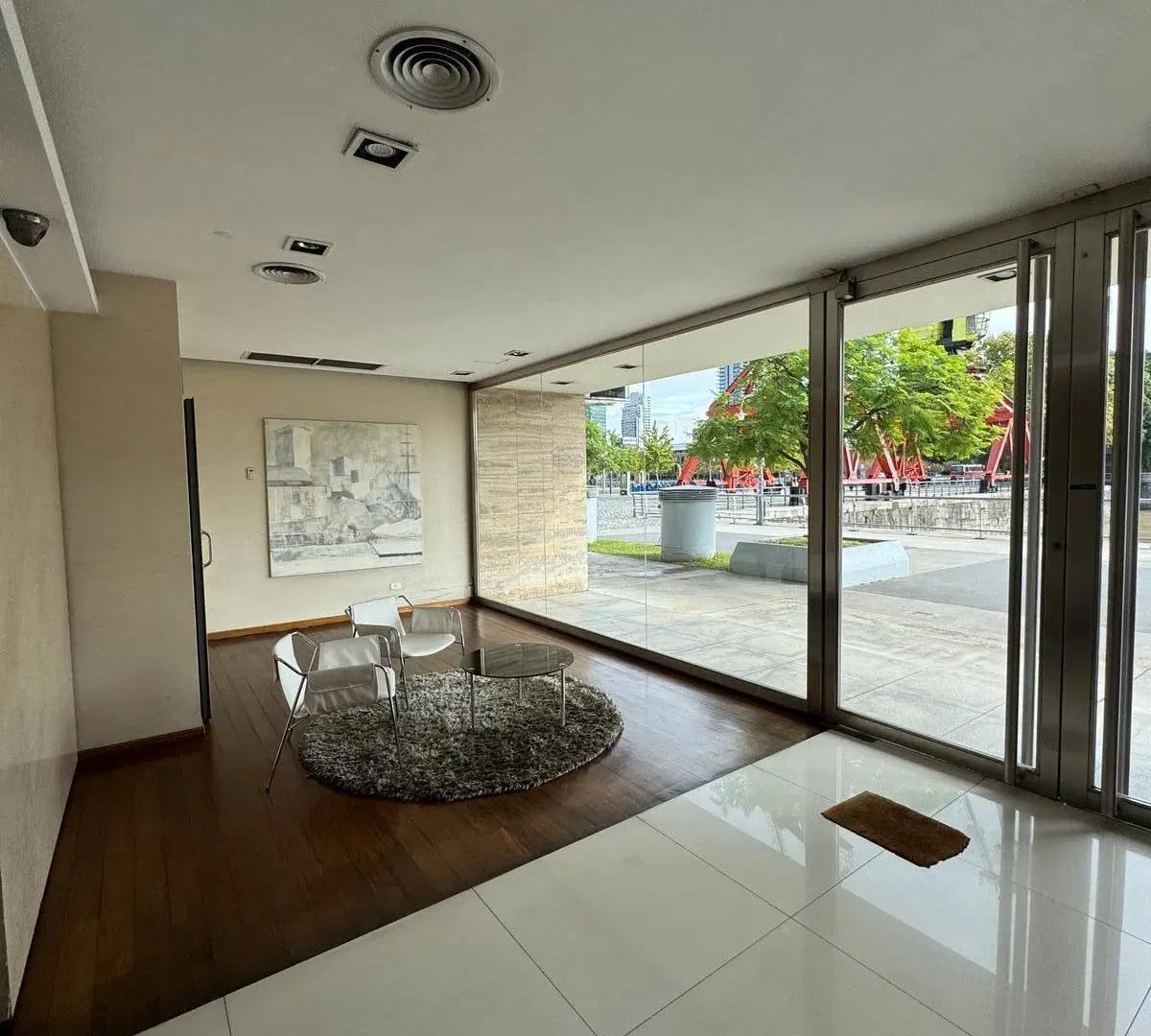 Venta Departamento 2 Amb. con Cochera – Puerto Madero 8