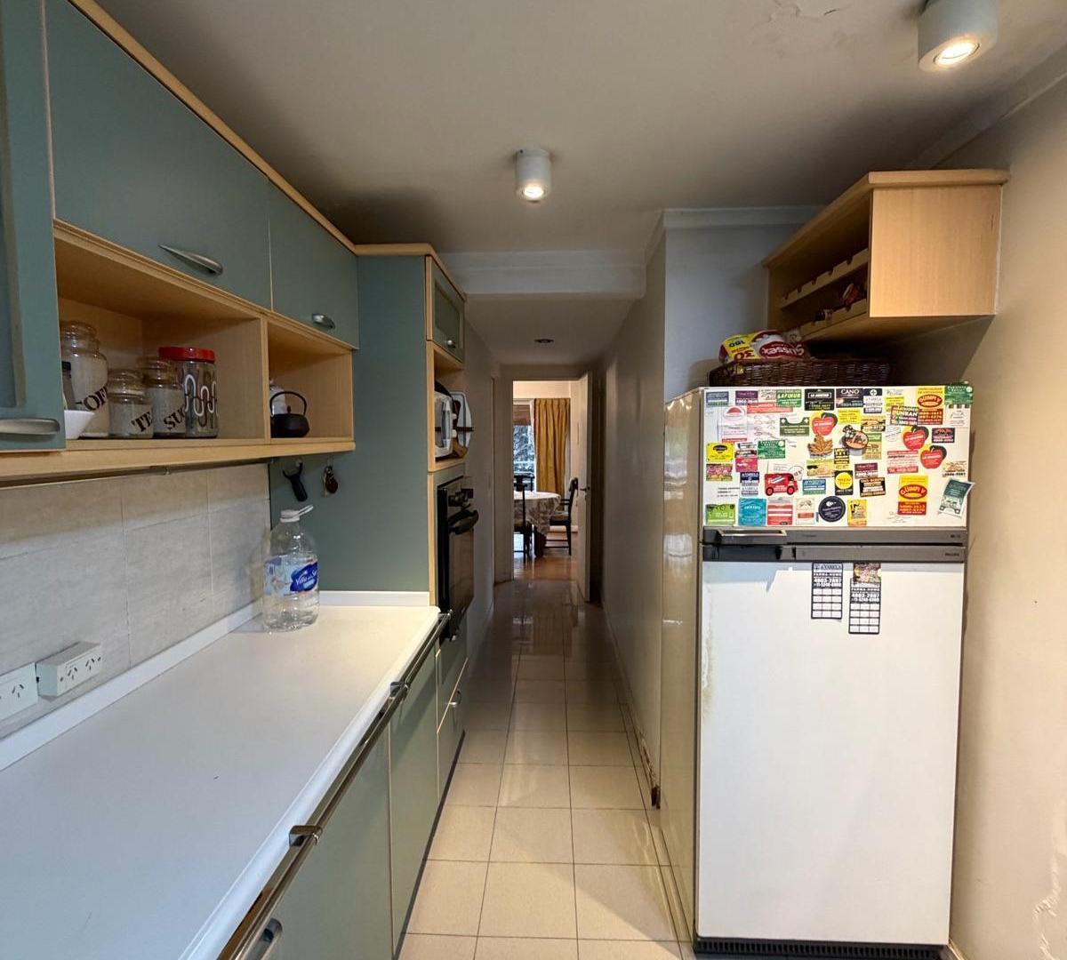 Foto de Exclusivo piso de 4 ambientes con escritorio y dependencia en una de, imagen 5