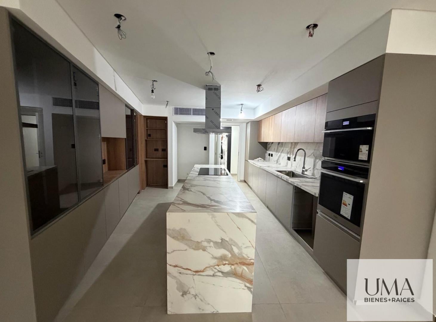 Foto de EXCLUSIVO PISO EN CABALLITO SOBRE AV. PEDRO GOYENA 5 AMBIENTES, imagen 5