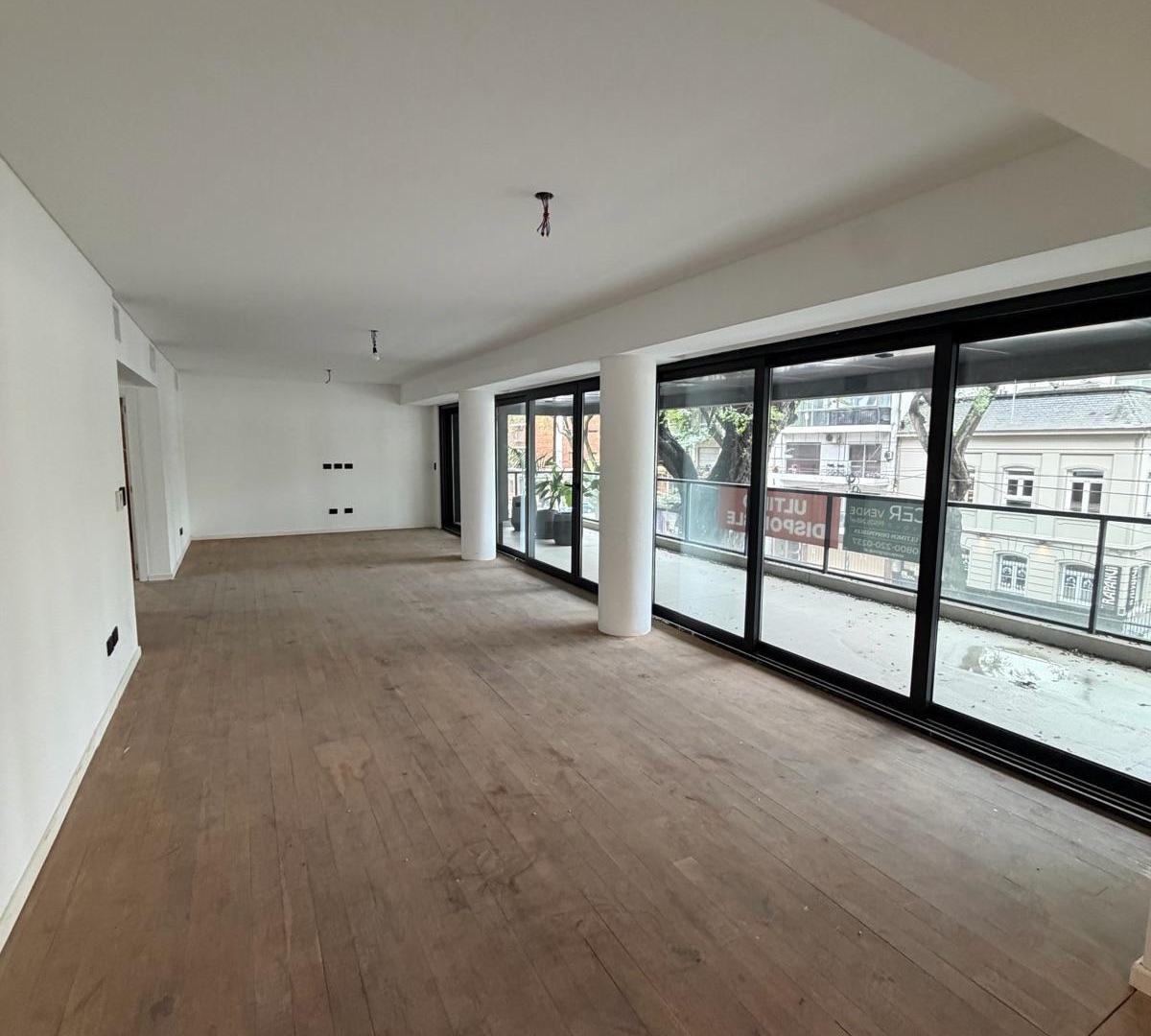 Foto de EXCLUSIVO PISO EN CABALLITO SOBRE AV. PEDRO GOYENA 5 AMBIENTES, imagen 3