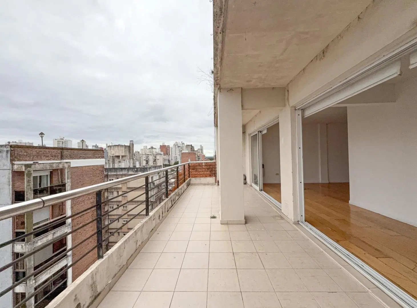 Venta, B. Martin | Departamento de 2 dormitorios al frente 4