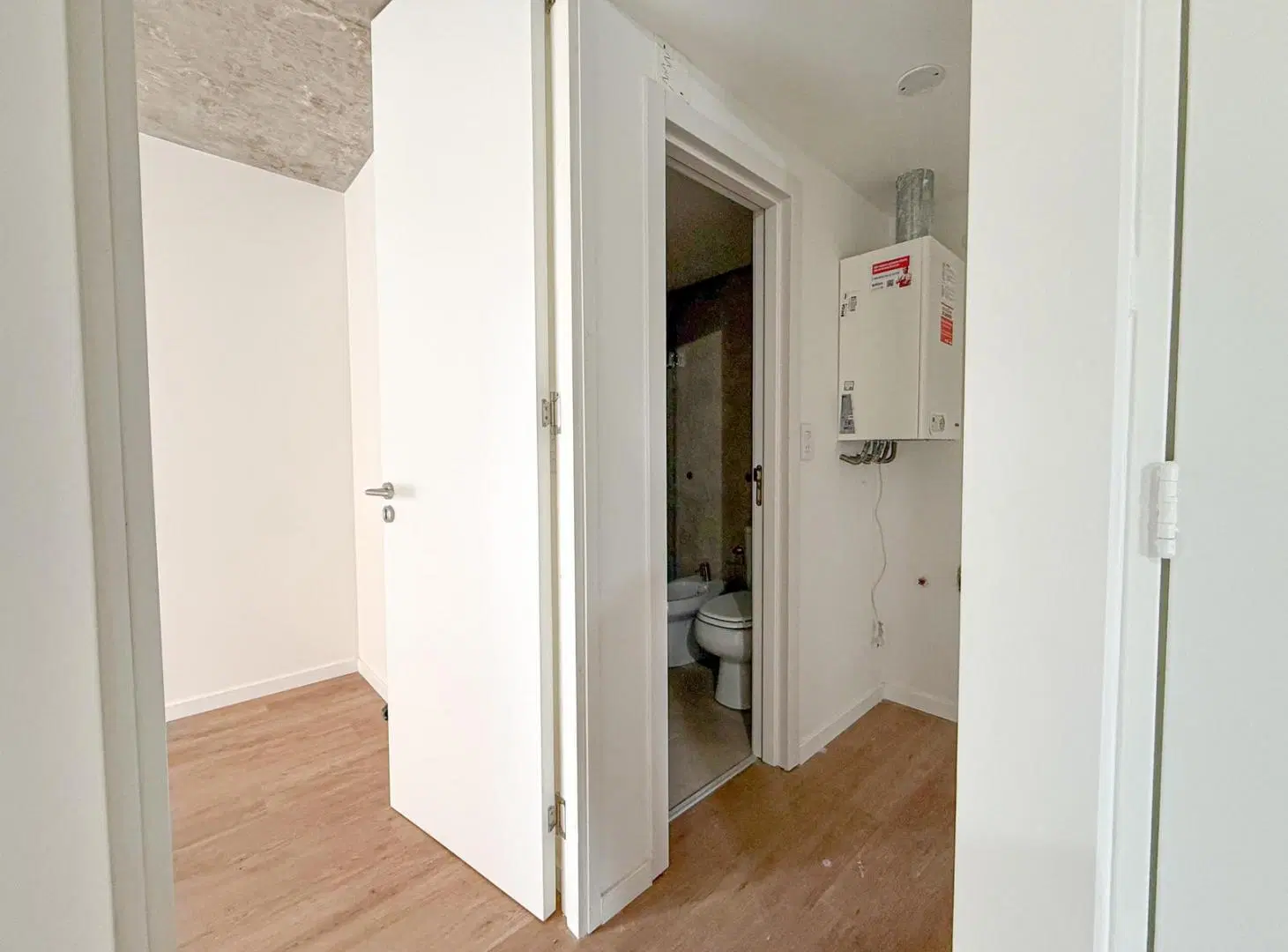 Pichincha | Departamento de 1 dormitorio con balcón terraza 4