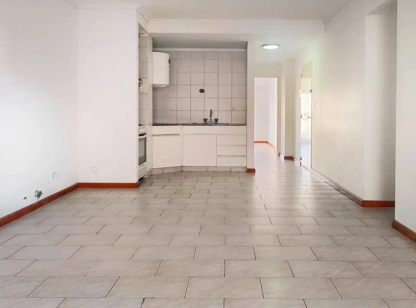 Venta | Departamento de 1 dormitorio con balcón, semipiso. En el Centro 1