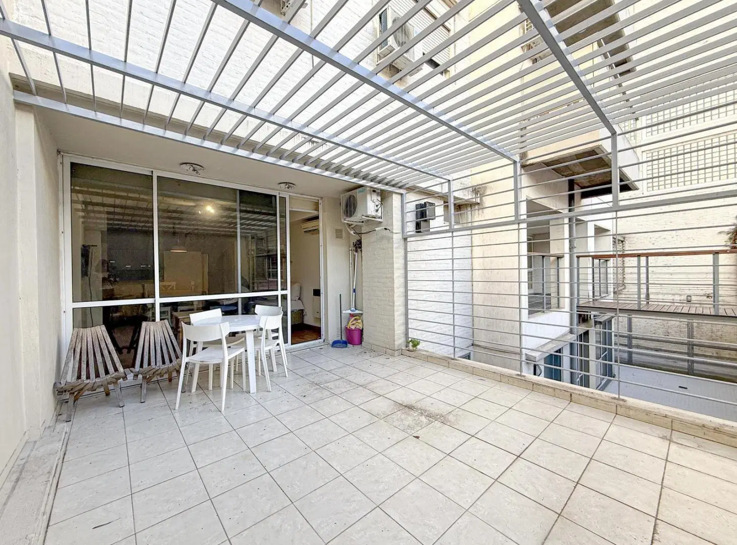 Centro | Departamento de 1 dormitorio con patio y amenities 5