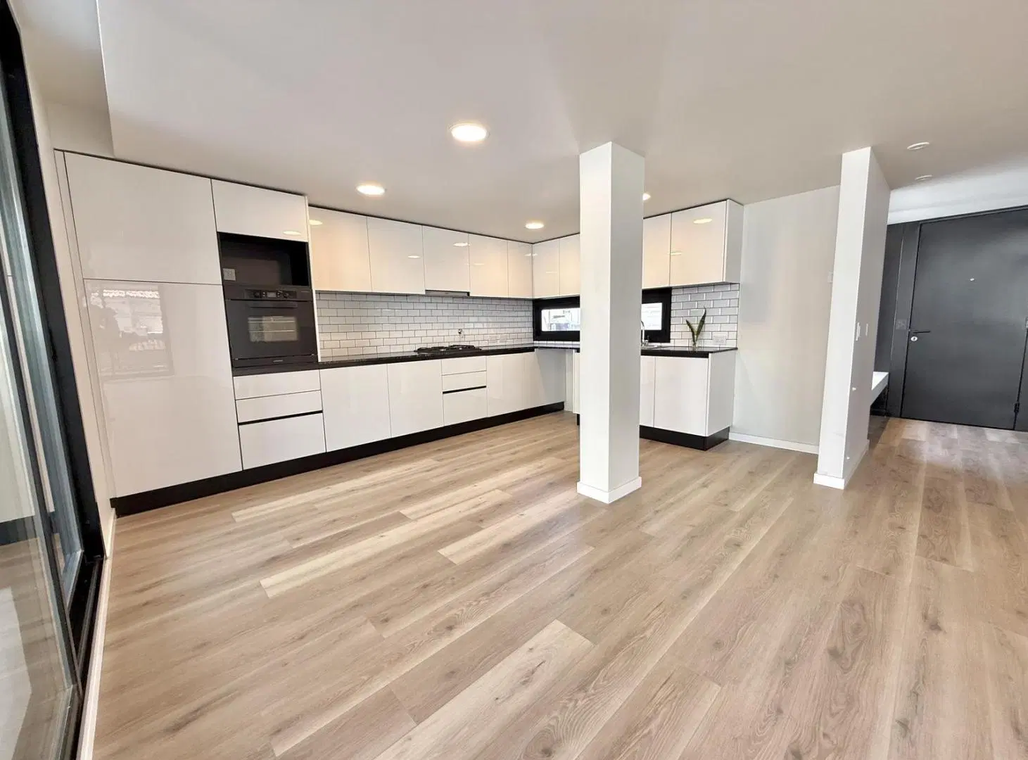 Venta. Piso exclusivo de 3 dormitorios a estrenar con amenities - Centro, Rosario. 2