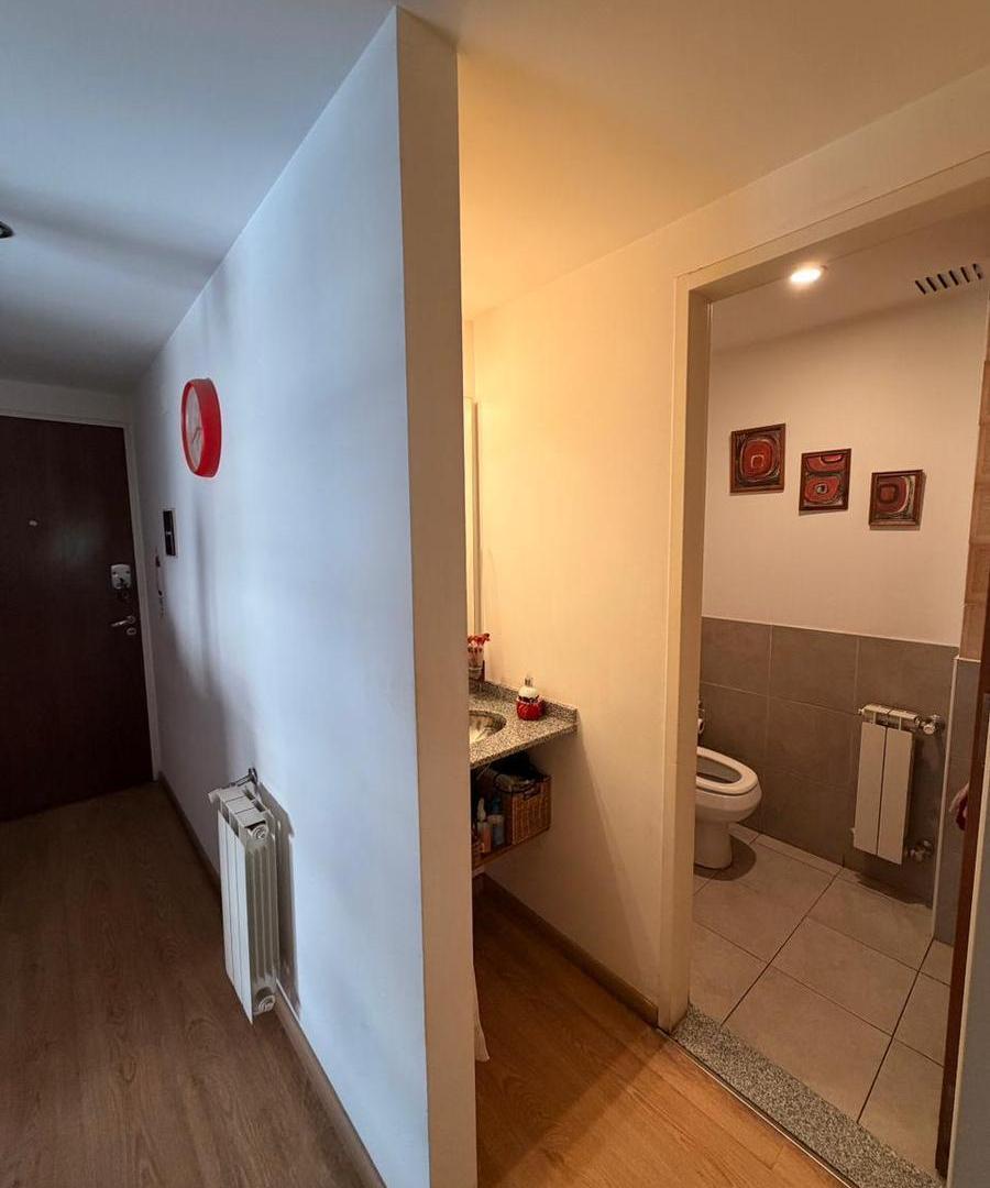 Foto de Venta. Departamento de 2 dormitorios | Lourdes, Rosario., imagen 1