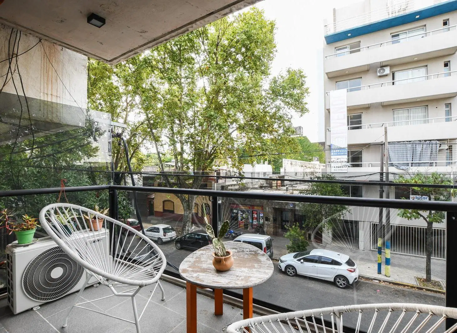 Arroyito | Departamento de 1 dormitorio con balcón y patio 5