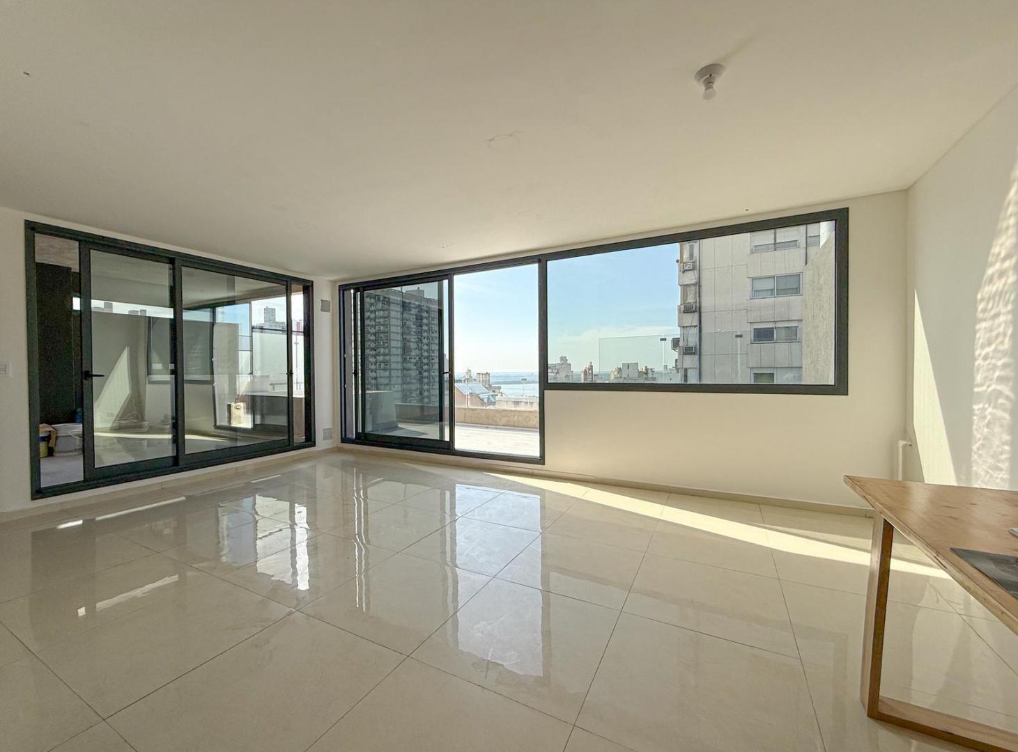 Foto de Venta. Piso exclusivo de 3 dormitorios con terraza, quincho y pileta, imagen 2