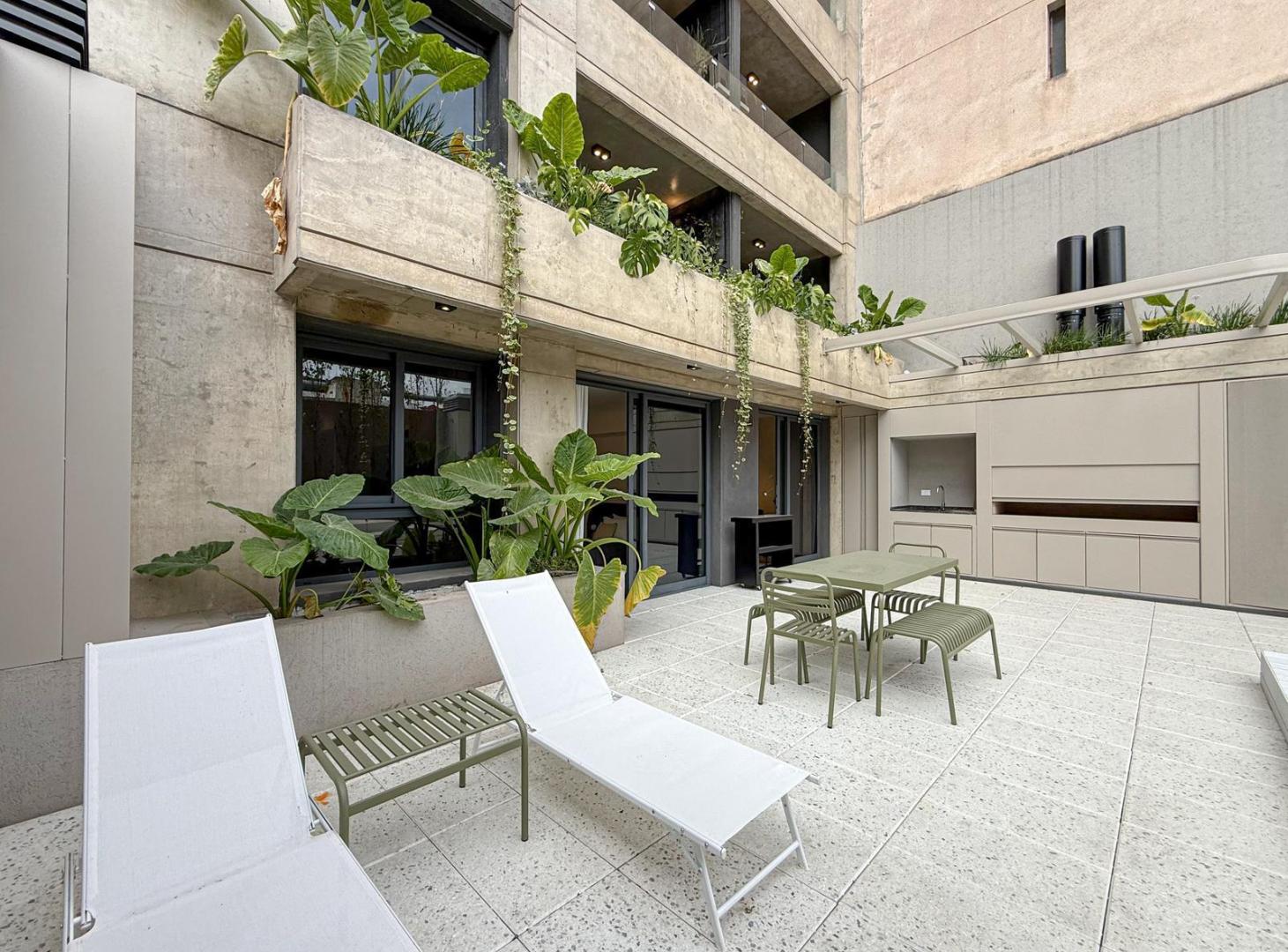 Foto de Venta. Departamento de 2 dormitorios con patio y amenities - Centro, imagen 5