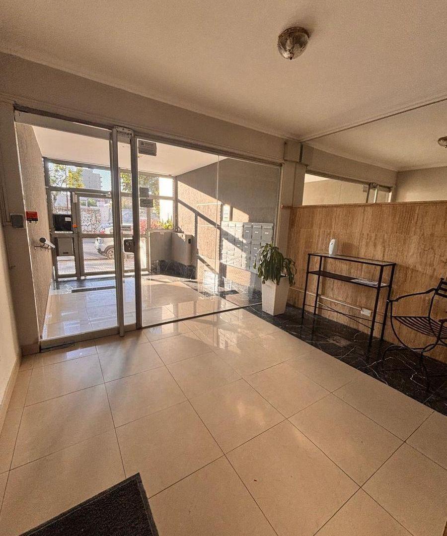 Departamento Refaccionado en Macrocentro 3 Dorm.