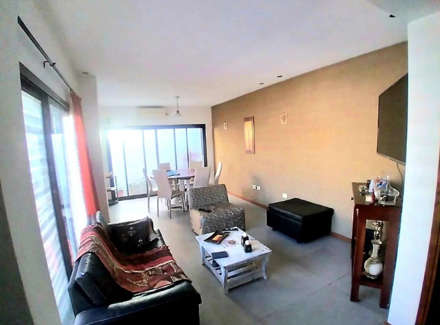 Casa 3 dormitorios, 2 baños, garage, patio y piscina 3