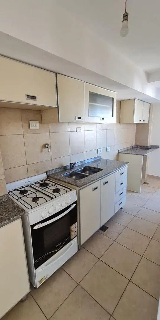 Departamento 2 dormitorios en Portales III 2