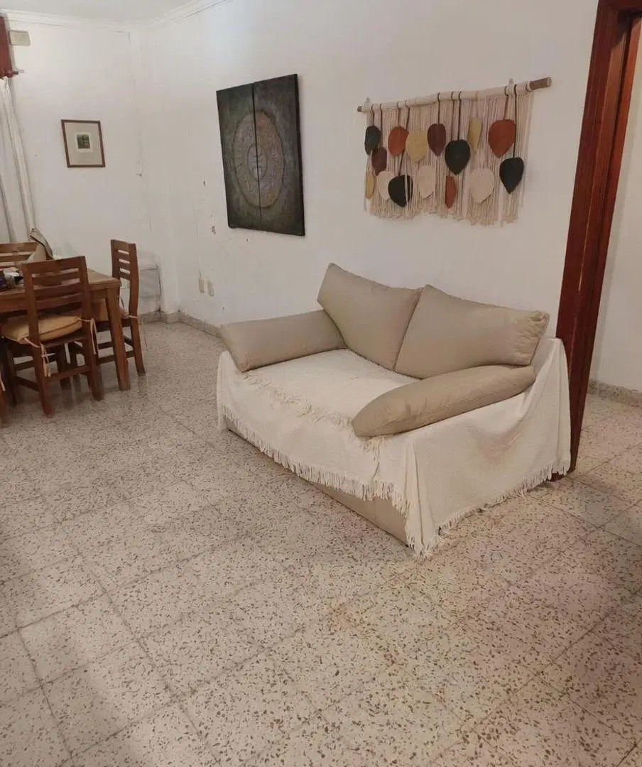 CASA EN ZONA ESTRATÉGICA EN PRIMER PISO 3