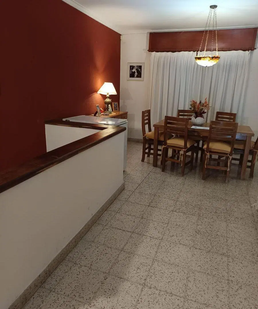 CASA EN ZONA ESTRATÉGICA EN PRIMER PISO 5