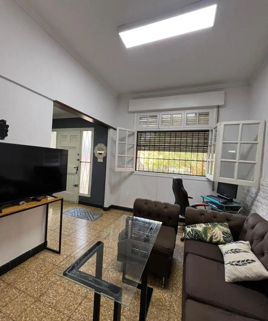 Casa en barrio 7 Jefes 5