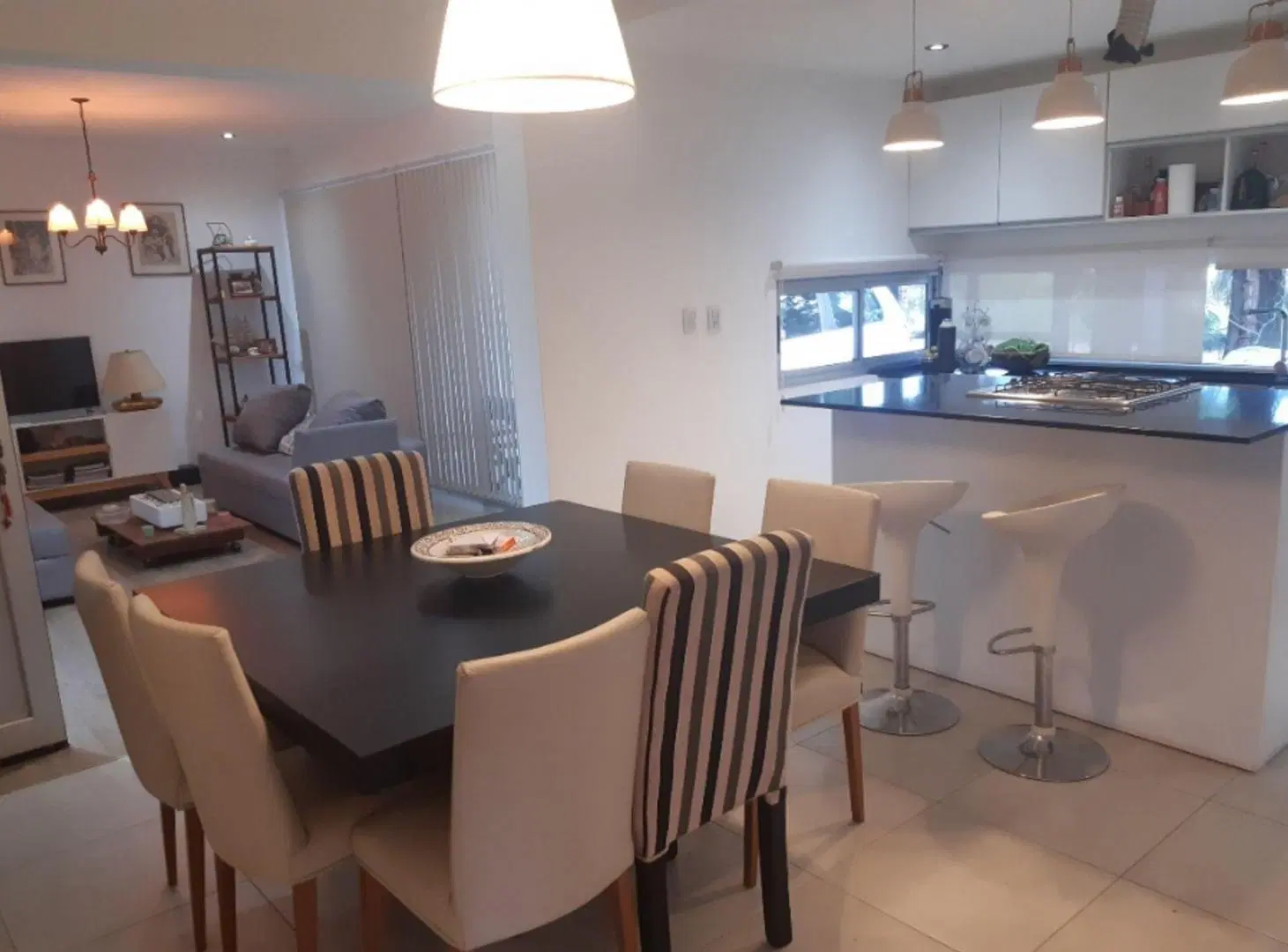 Casa Nueva con piscina en Los Arándanos en Desvío Arijón 1