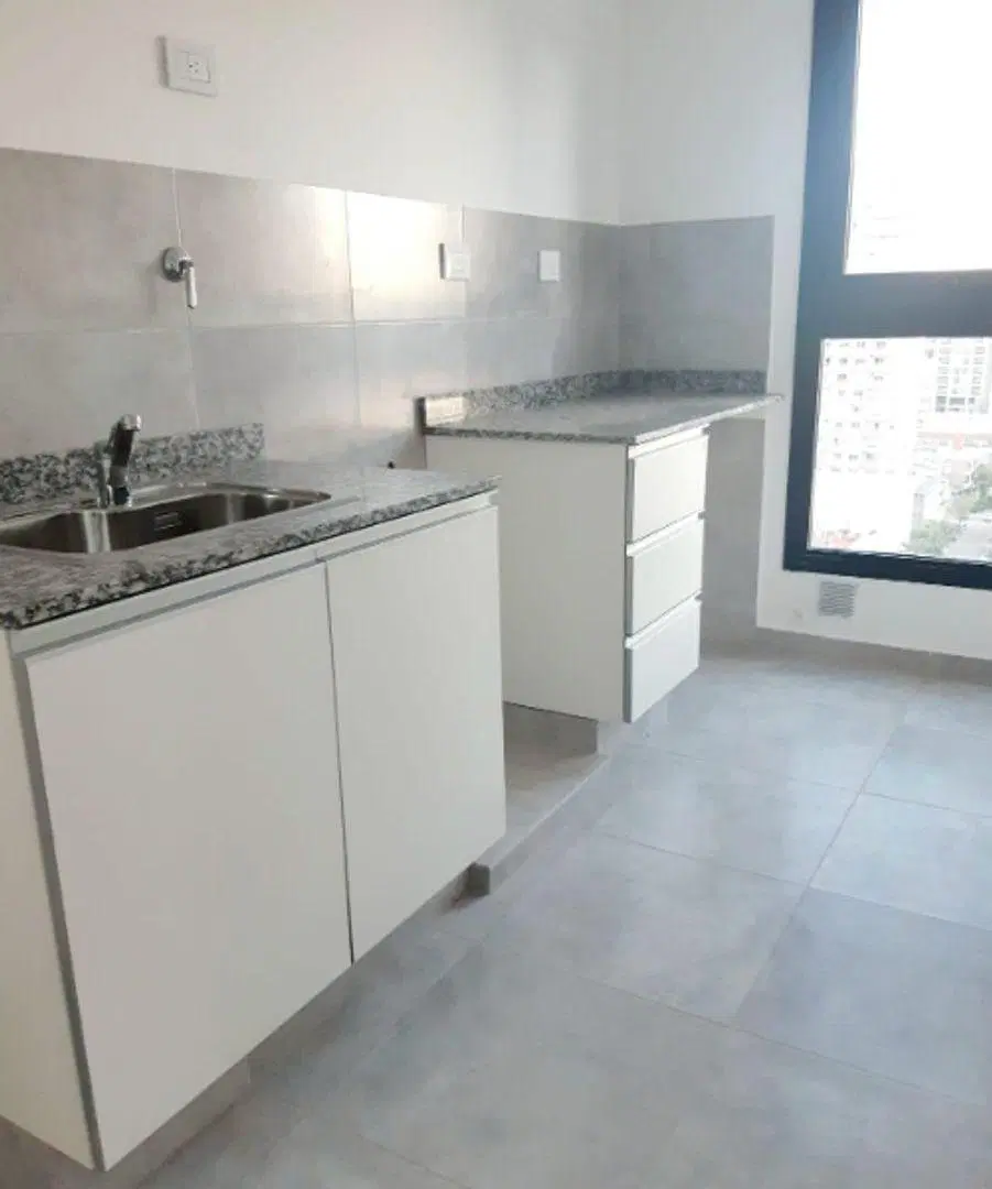 Departamento a estrenar en barrio Candioti Norte. 4