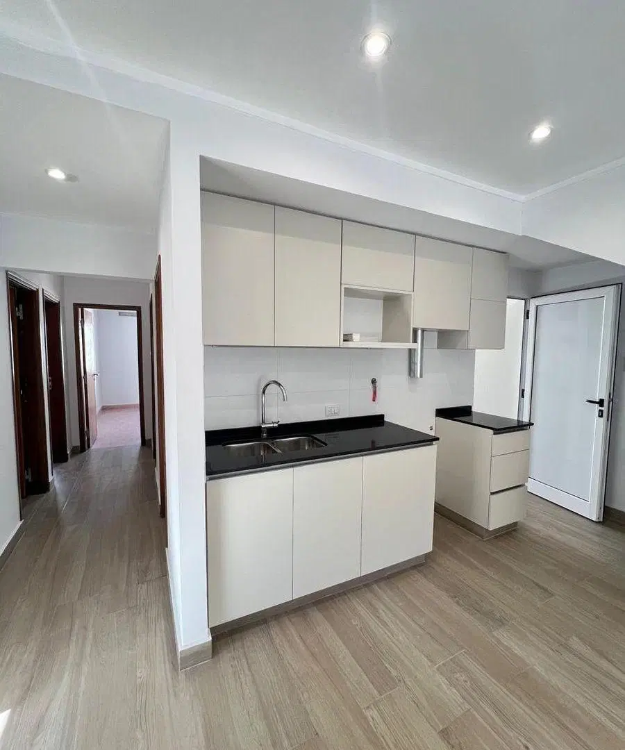 CASA EN PH A ESTRENAR EN SARGENTO CABRAL 3