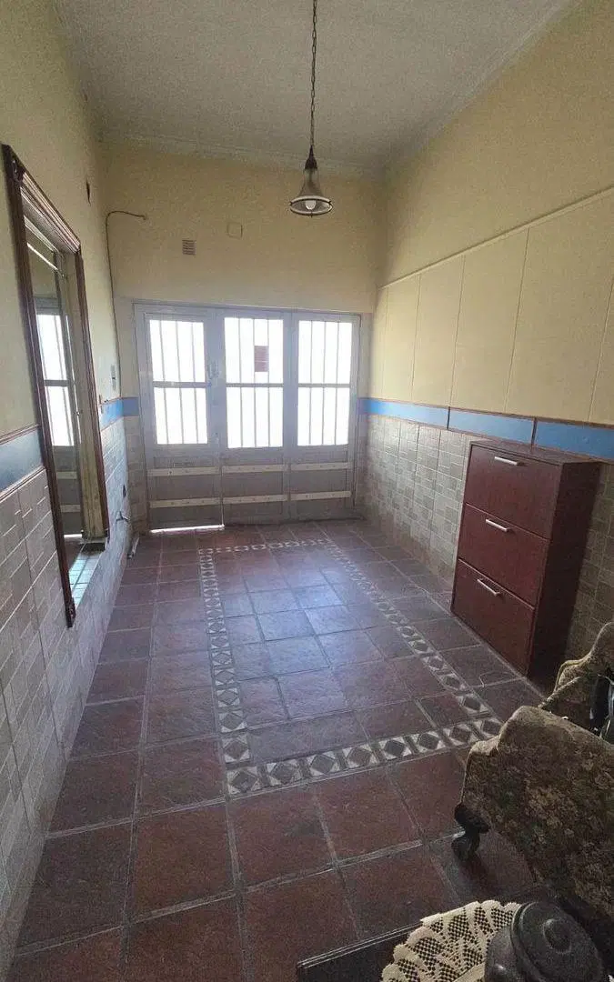 CASA A MODERNIZAR/REFACCIONAR EN FOMENTO 9 DE JULIO 5
