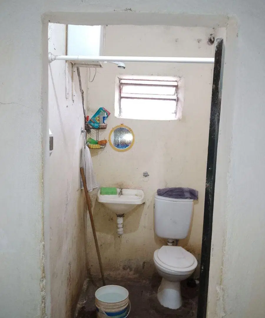 CASA A REFACCIONAR EN EL CENTRO DE SANTA ROSA DE CALCHINES 2