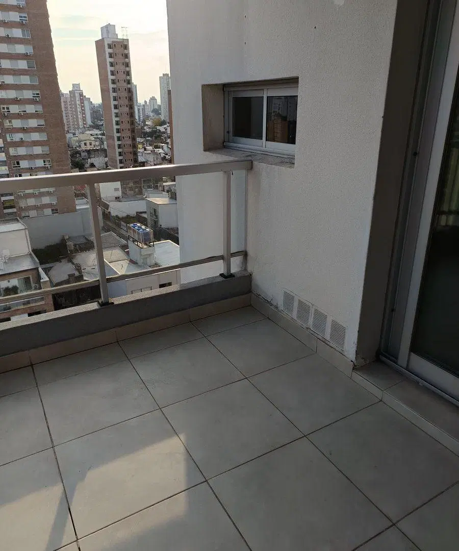 Alquiler Edificio Sembrando 3 en pleno centro 2