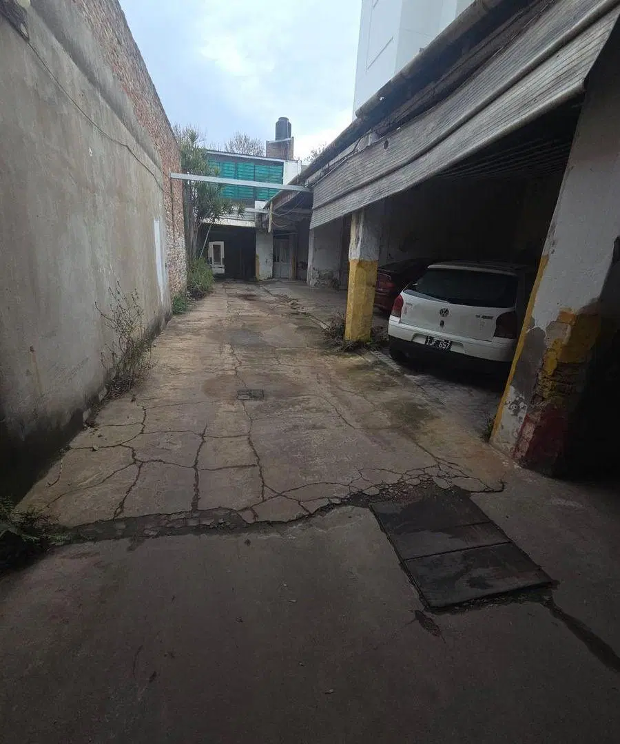 GALPÓN CON POTENCIAL 2