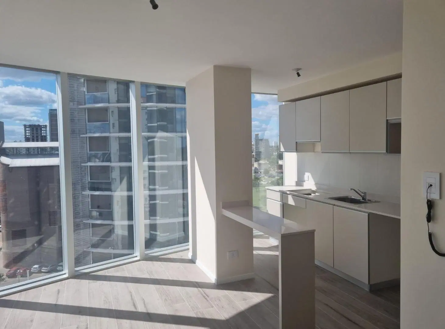 DEPARTAMENTO EN AMARRAS CENTER EN ALQUILER 3