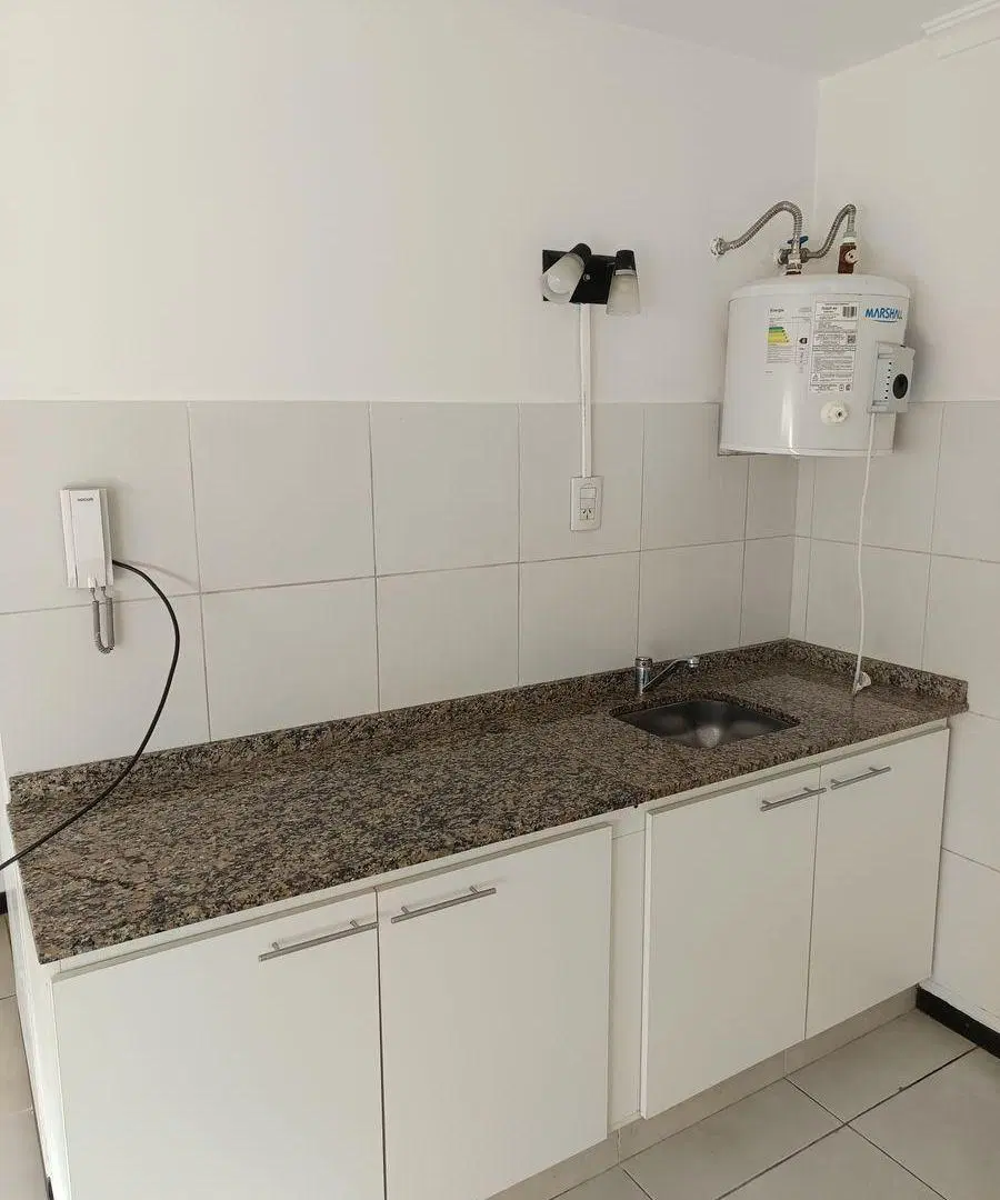 ALQUILER MONOAMBIENTE CENTRICO EXCELENTE ESTADO 3