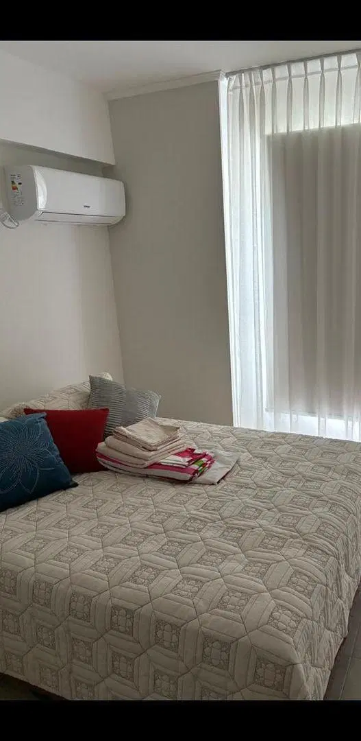 Departamento 2 dormitorios con cochera y baulera. 4