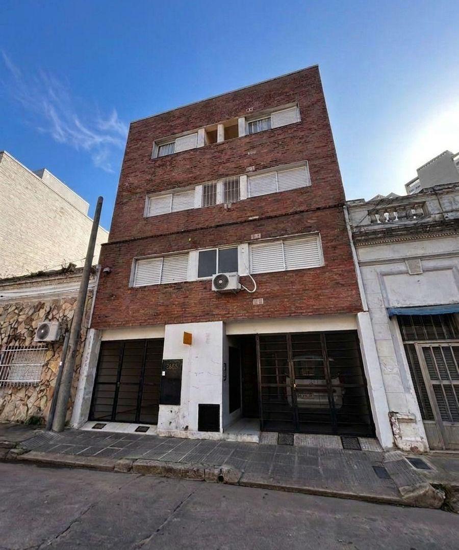 Foto de DEPARTAMENTO DE 1 DORMITORIO A MTS DE BV. PELLEGRINI, imagen 2