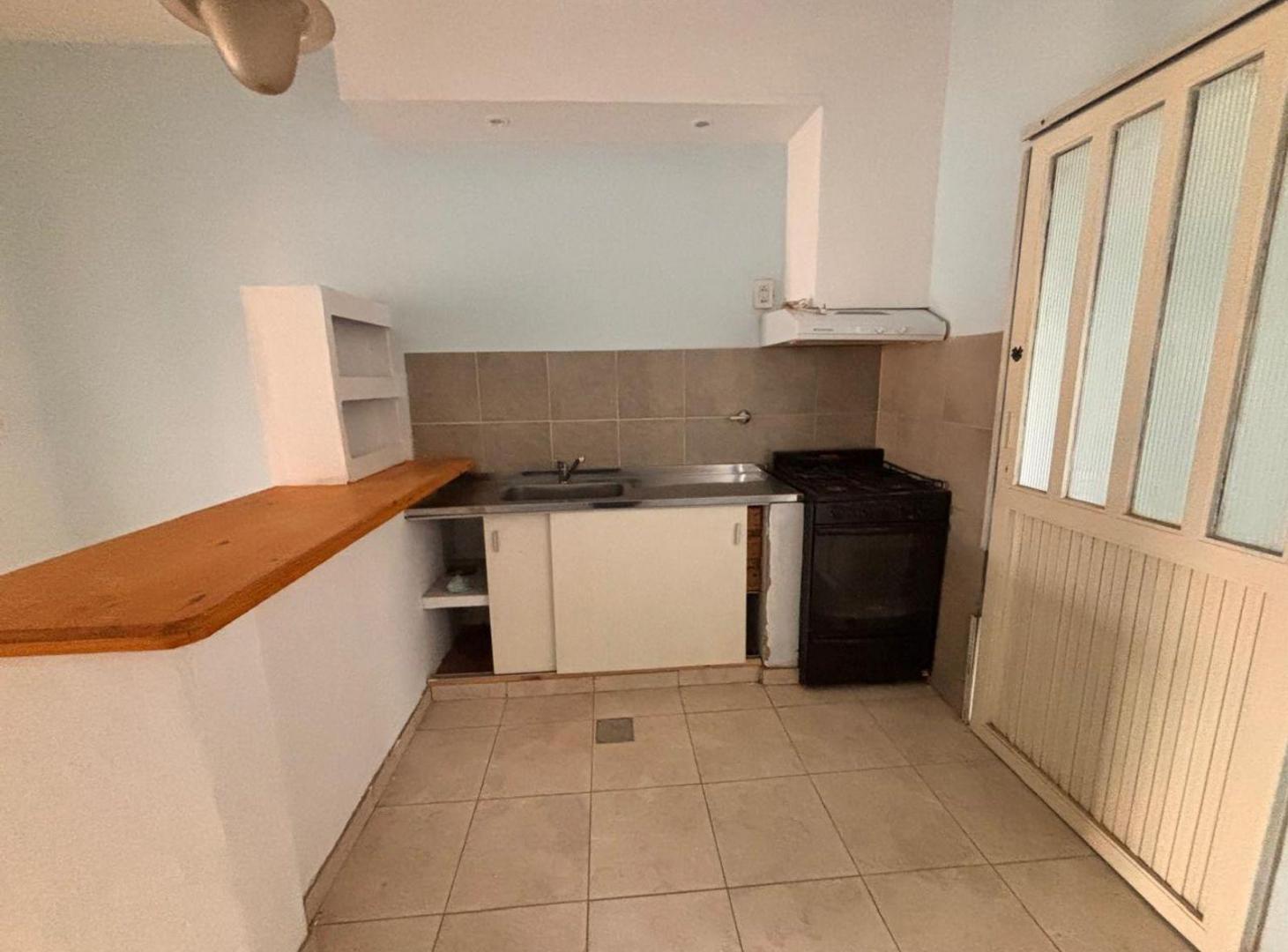 Foto de ALQUILER CASA P.B. 2 DORMITORIOS, imagen 4
