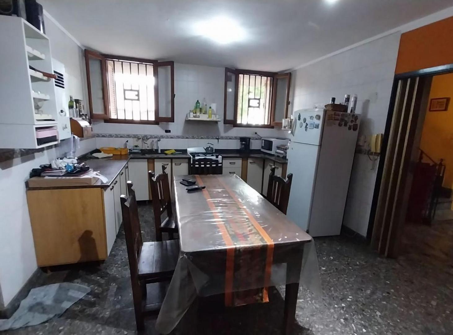 Foto de CASA DE TRES DORMITORIOS APTA A CRÉDITO EN BARRIO CANDIOTI, imagen 4